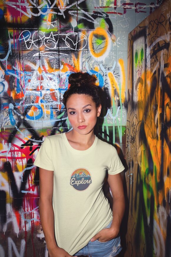 EXPLORE T-SHIRT