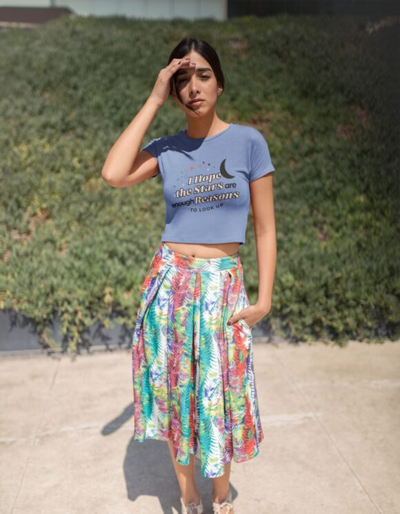 LOOK UP TYPOGRAPHY CROP T-SHIRT - Image 7
